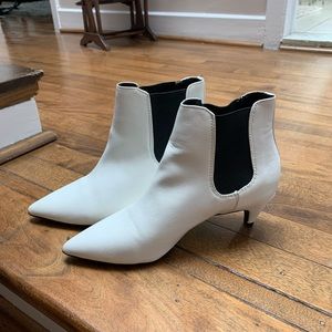 White ankle Boots